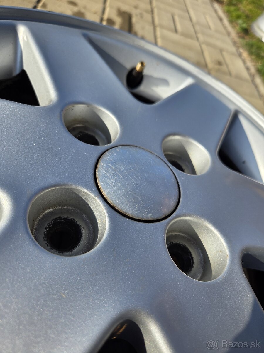 Elektróny Suzuki - Hayes Lemmerz - R14 - 14