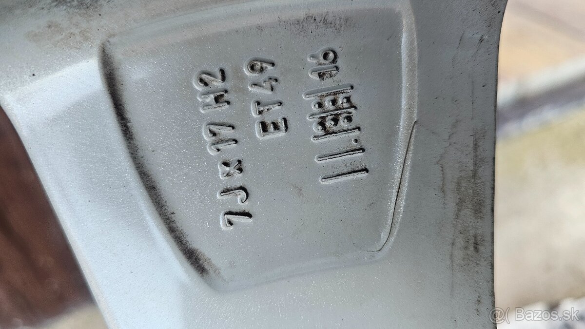 Predam org skoda Denom 225/45R17 5x112 - 14