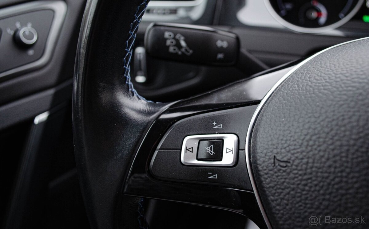 Volkswagen Golf e - 14