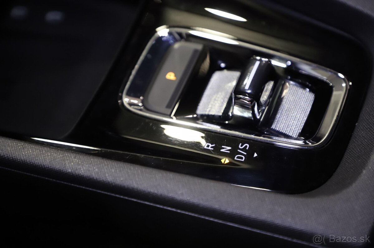 Škoda Octavia 4 Combi 2.0 TDI 110kW DSG automat - 14