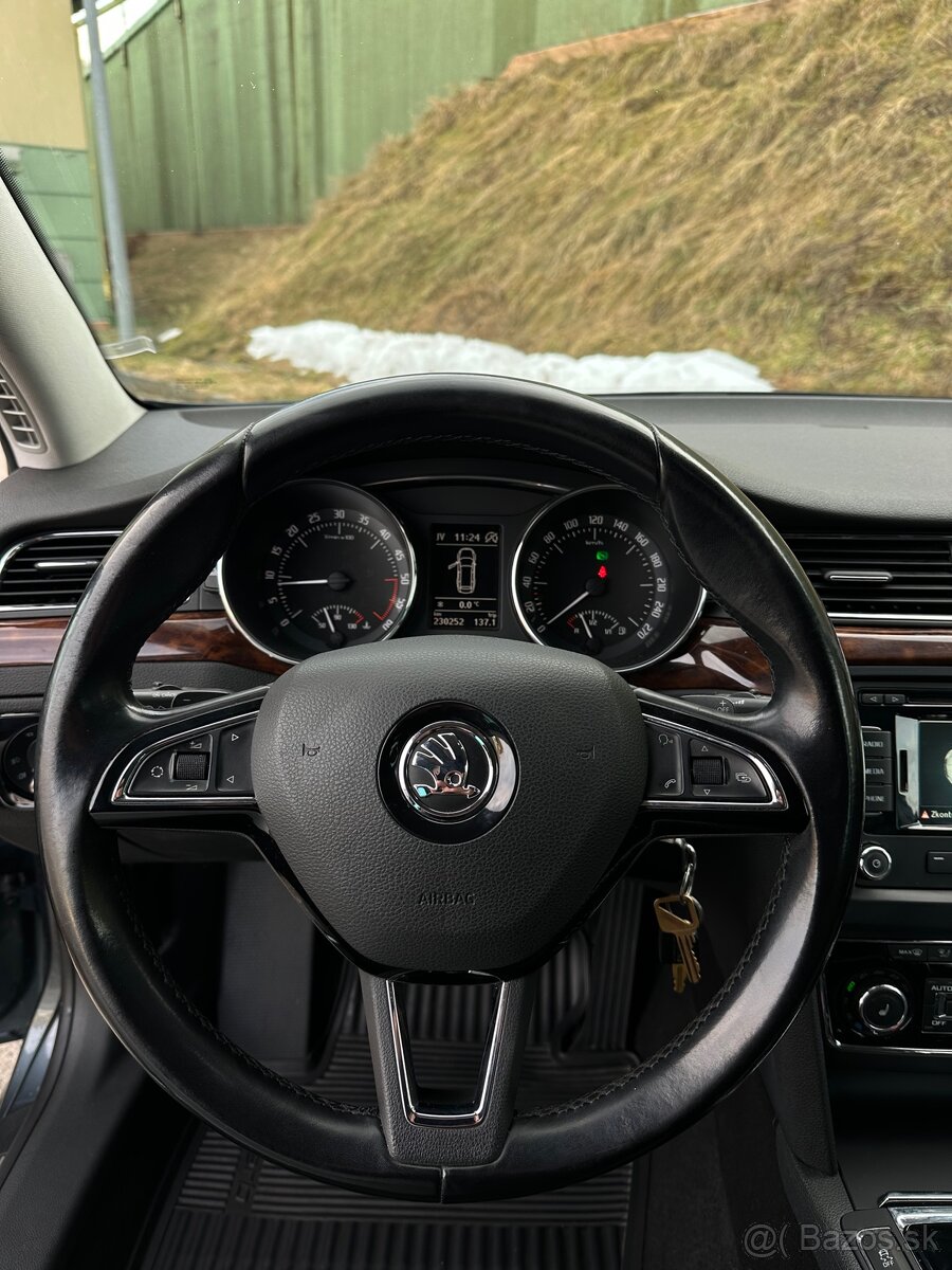 Škoda Superb 2 FL 2.0TDi DSG 4x4 - 14