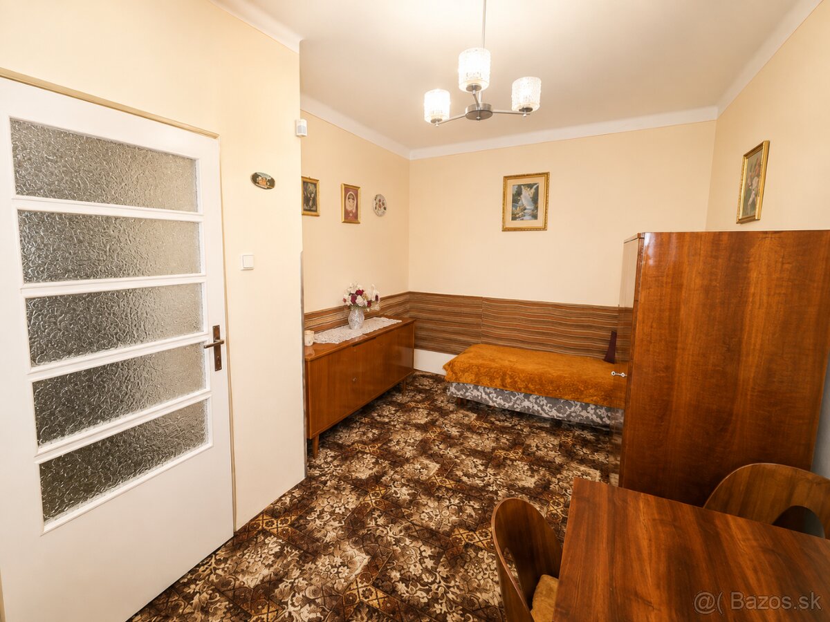 Rodinný dom na predaj v obci Jelka - 14