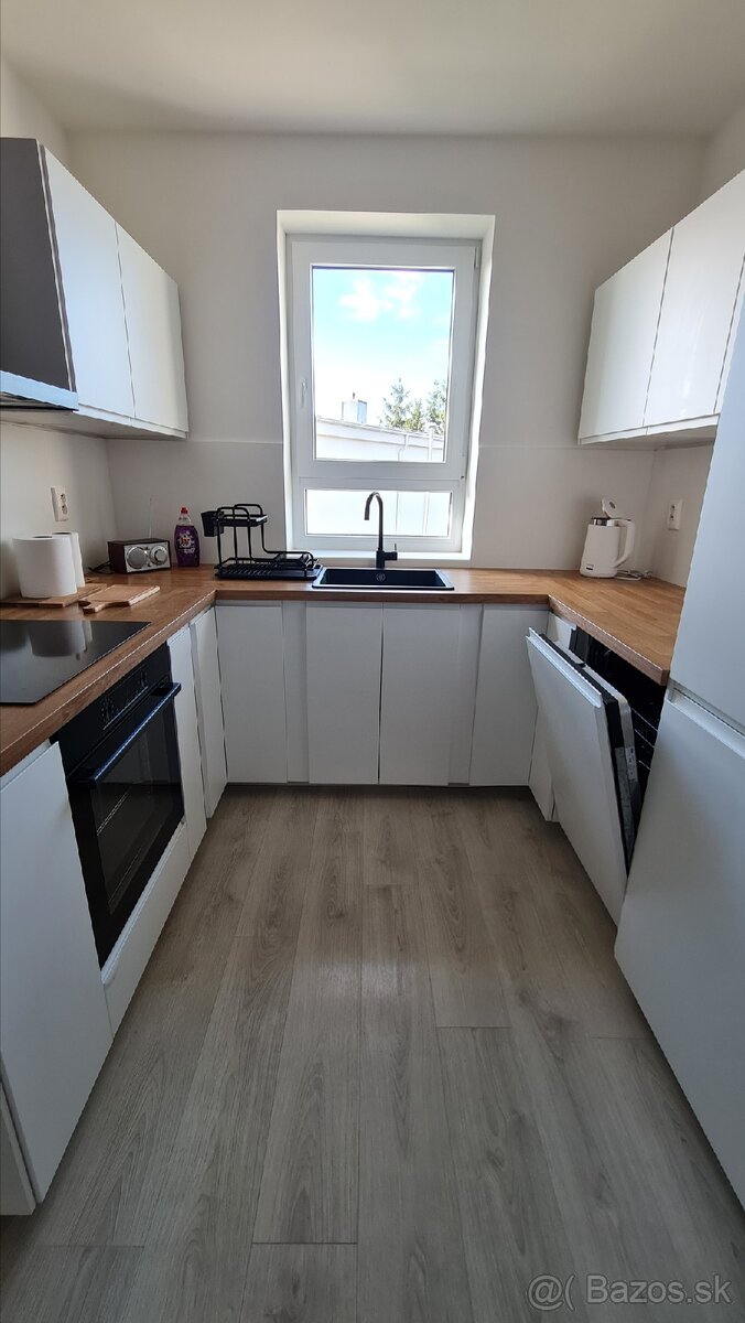 Prenájom 2 - izbového bytu Prešov Sabinovská - 14