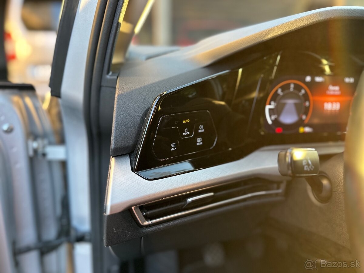 Volkswagen Golf 8 2.0 TDI 2021 - 14