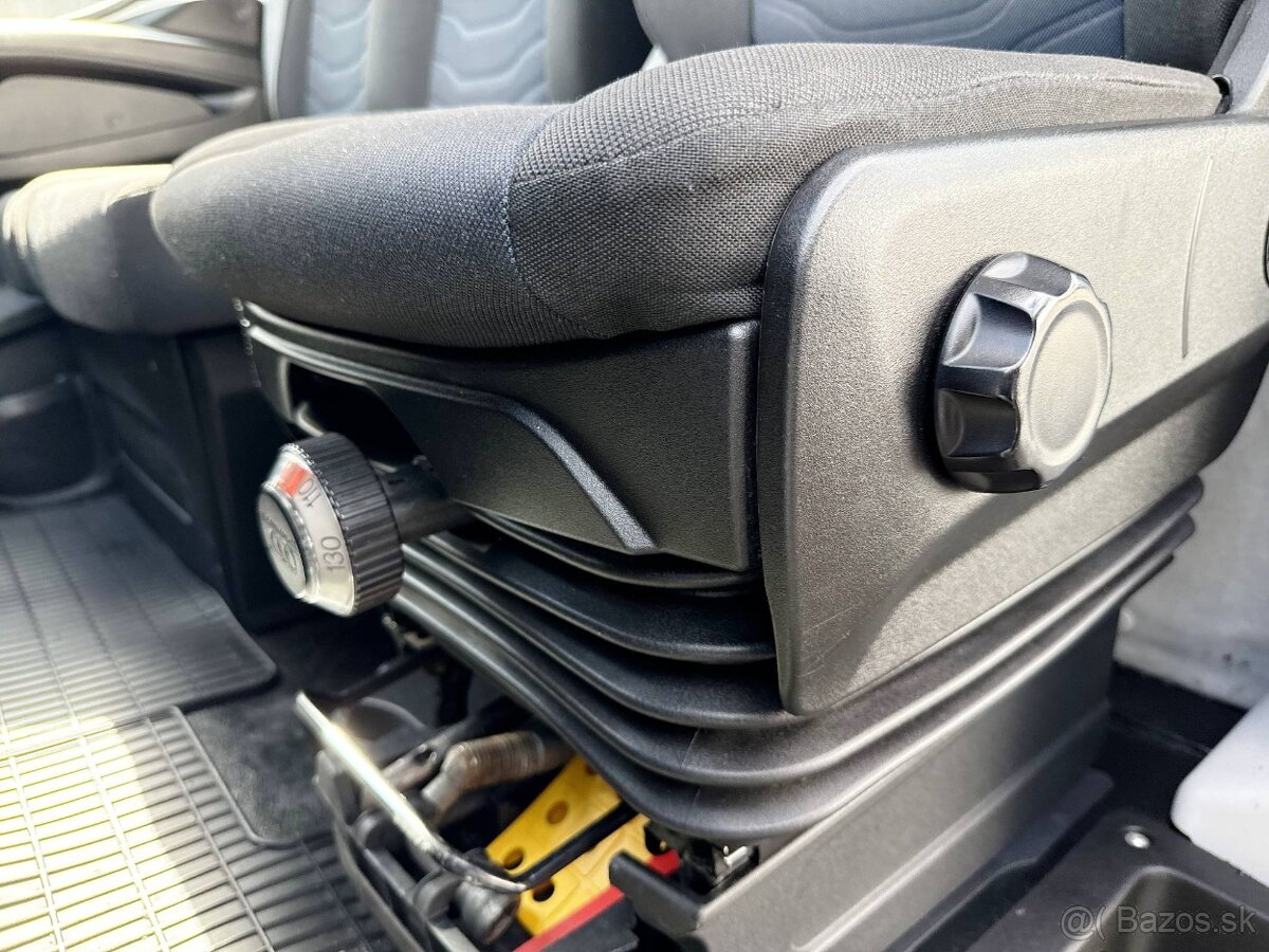 Iveco Daily 35, 2.3 diesel,85kW izoterm, chladiak, mrazak - 14