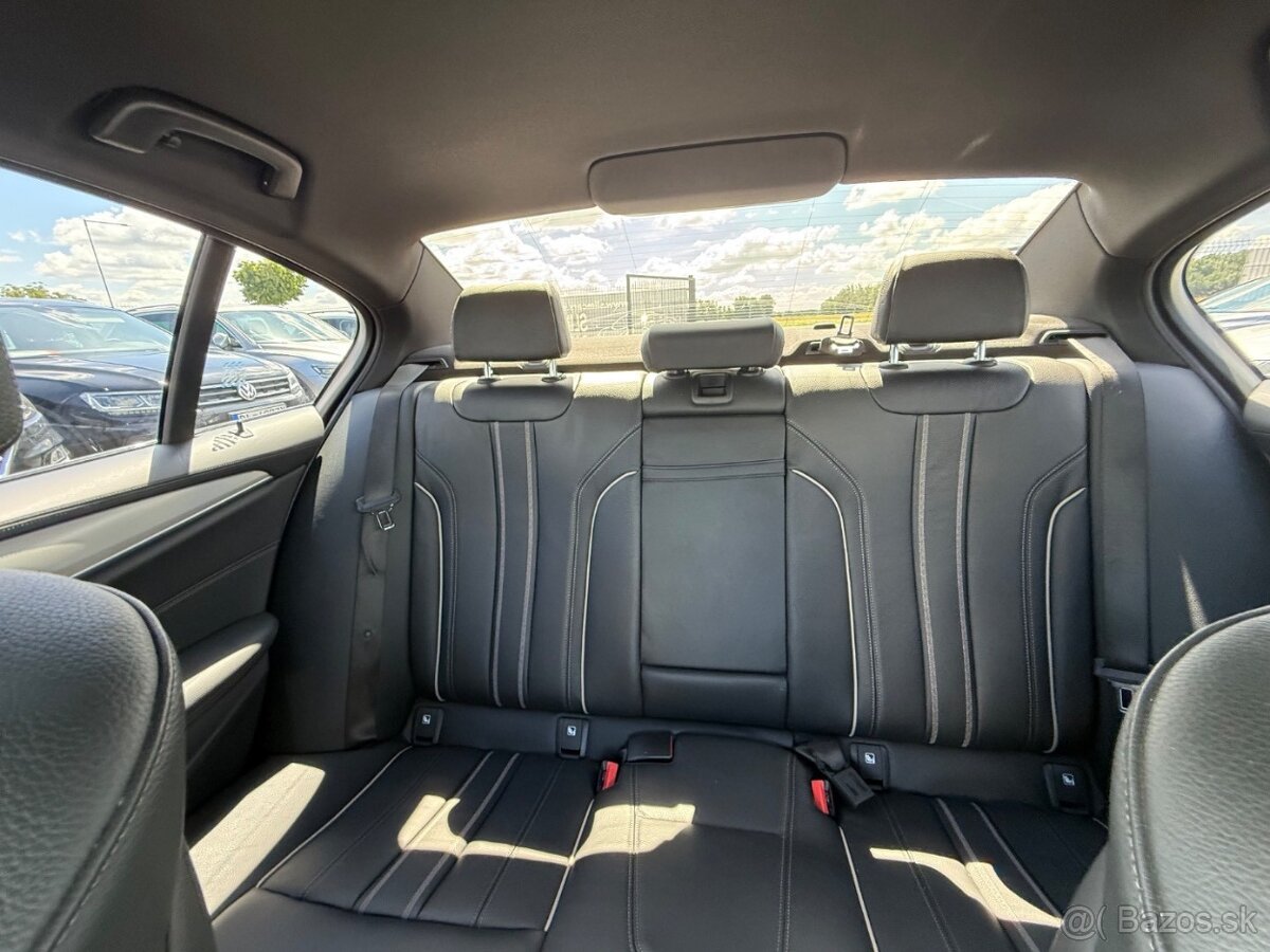 Znížená cena BMW Rad 5 530e Performance M-Packet - 14