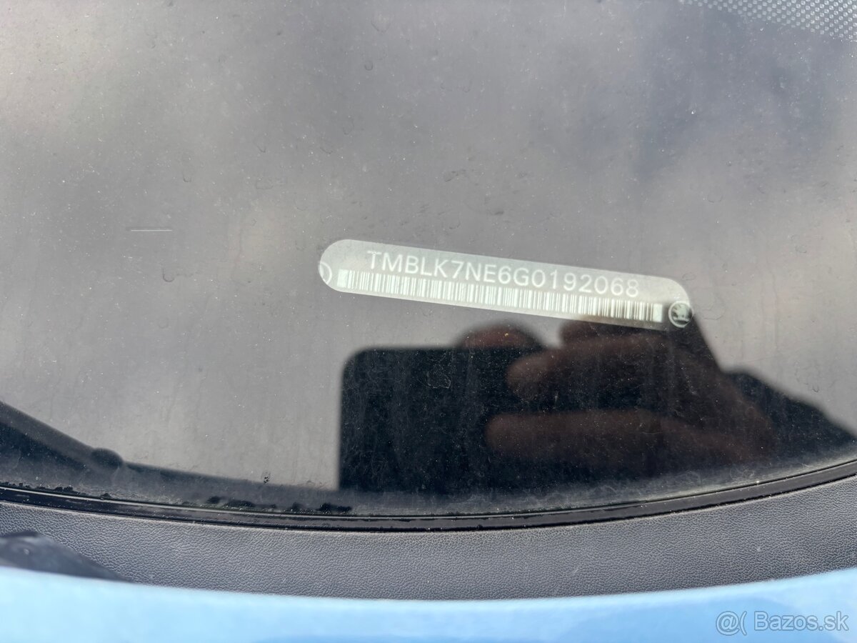 Škoda Octavia 3 2,0 TDI DSG 4x4 - 14