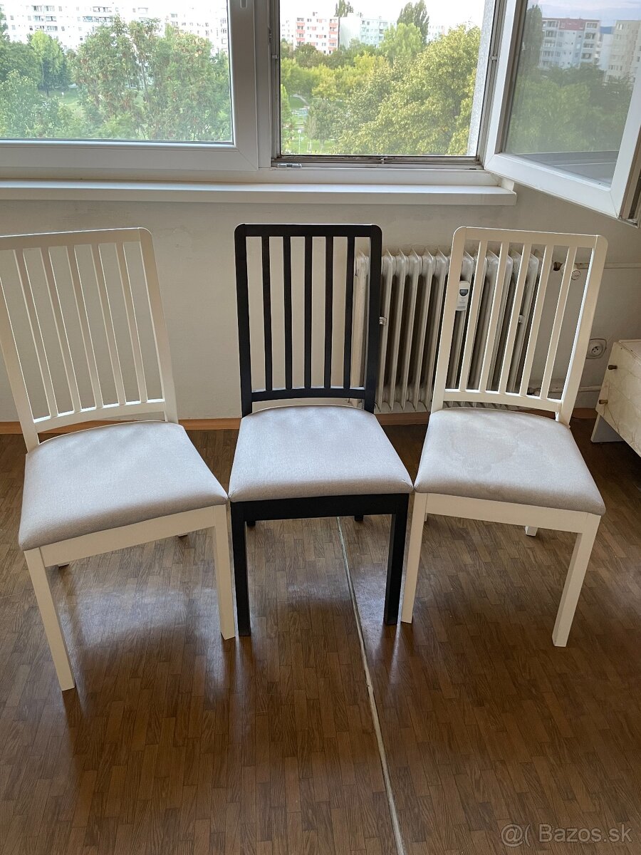 NÁBYTOK ZA ODVOZ ALEBO PÁR DROBNÝCH - 14