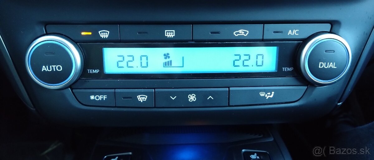 Toyota Avensis 1.8 Valvematic Active - 14