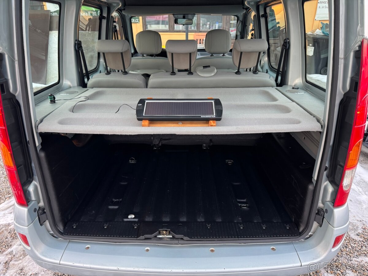 Renault Kangoo 1,5 Dci 5 míst 1. majitel - 14