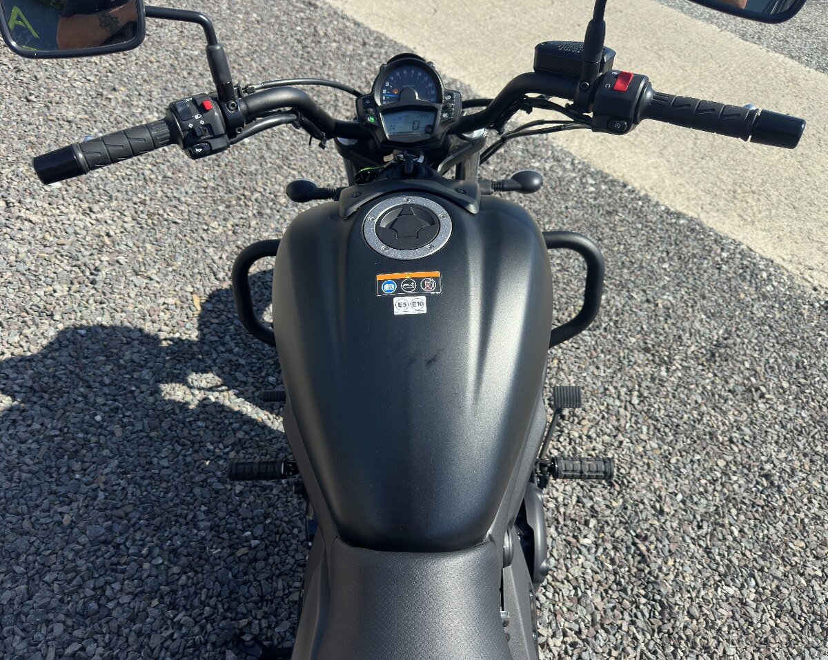 Kawasaki Vulcan S SE - 14
