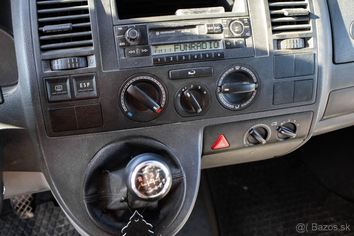 VW Transporter (2006) - 14