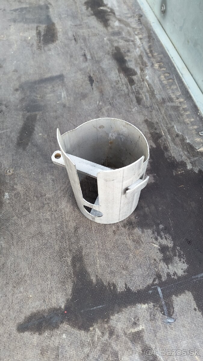 Prívesný vozík - 14