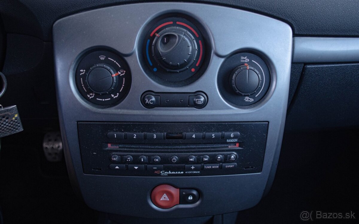 Renault Clio RS 2.0i 16V - 14