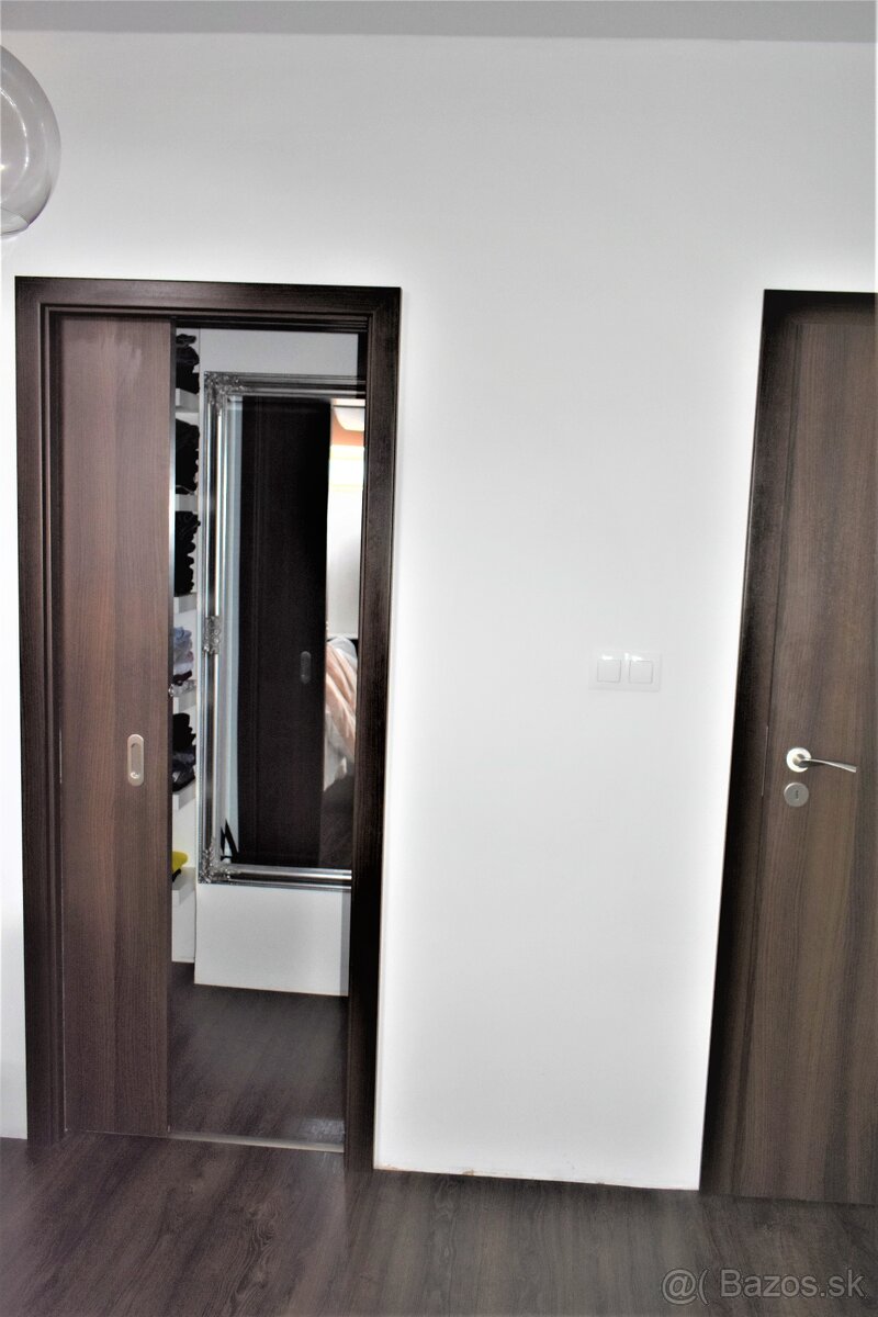 Predám mezonetový 4 izbový byt v centre - 14