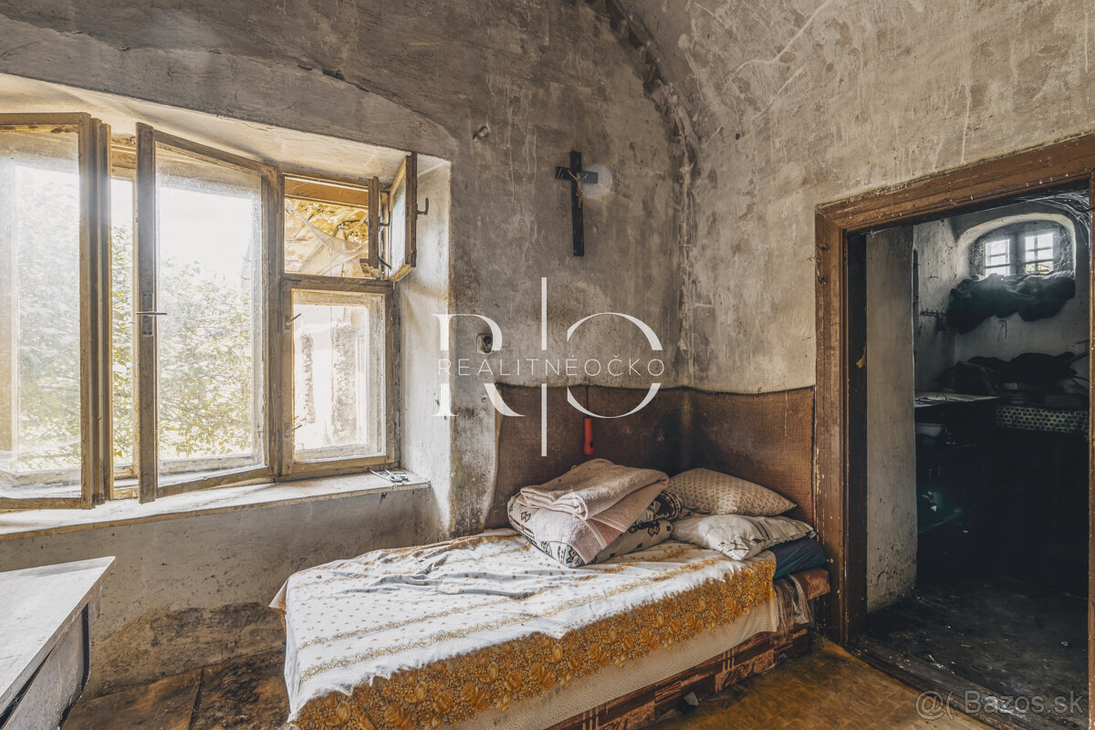 Na predaj Historická kúria , Partizánska Ľupča okr. LM - 14