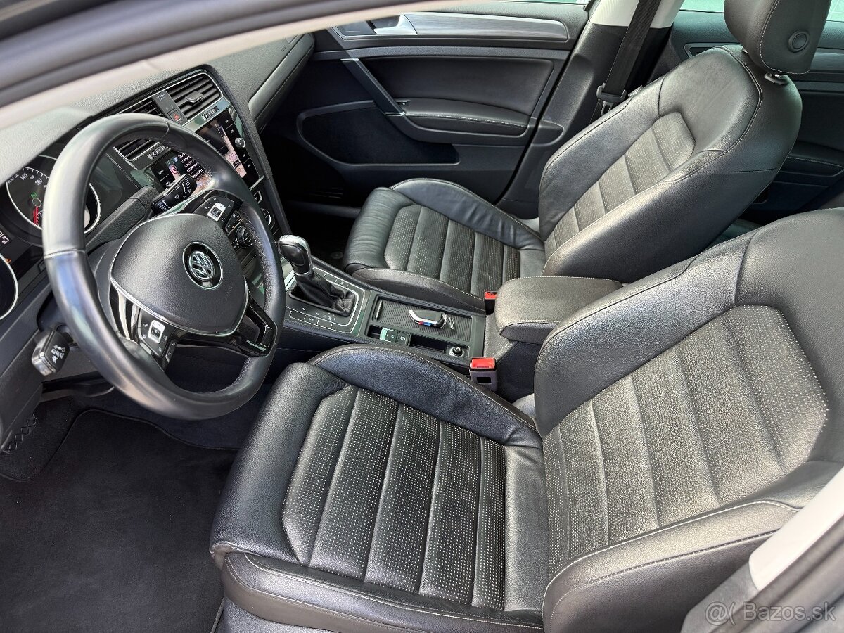 Volkswagen Golf Variant 1,4 TGi BMT Highline DSG7.110PS.Navy - 14