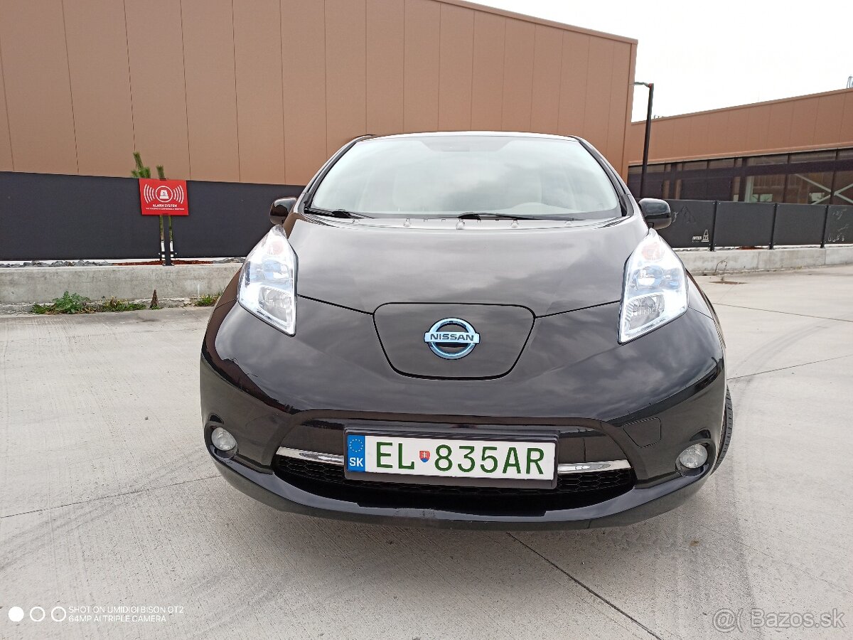 Nissan leaf r.v.2011 - 14