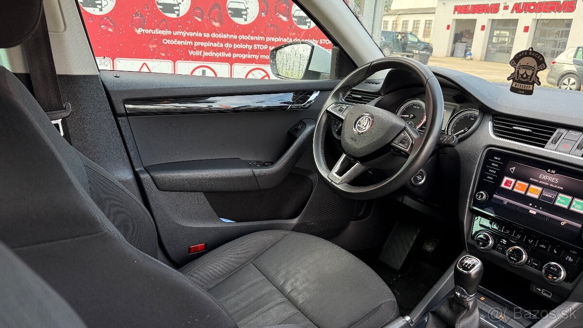 Škoda Octavia Combi 1,5 TSI STYLE 110kw - 14
