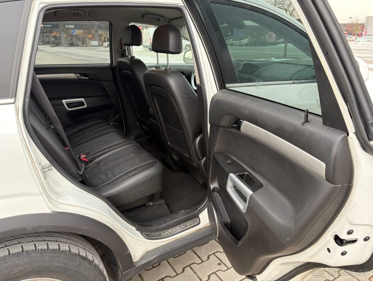 Opel Antara 2.2 CDTi 2016 MAX VÝBAVA - 14