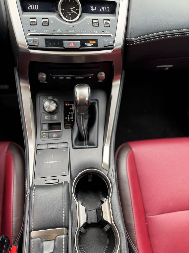 Lexus NX 300h 4x4 PRESTIEGE - 14