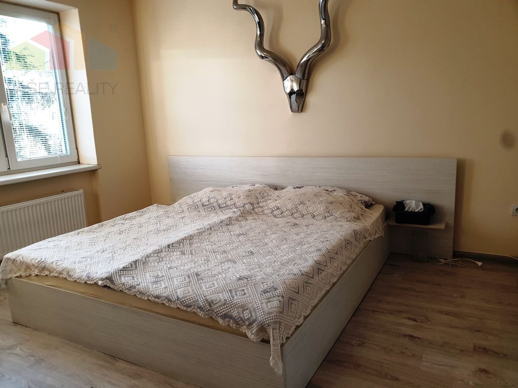 Na prenájom moderný zariadený 2 izbový byt po kompletnej - 14