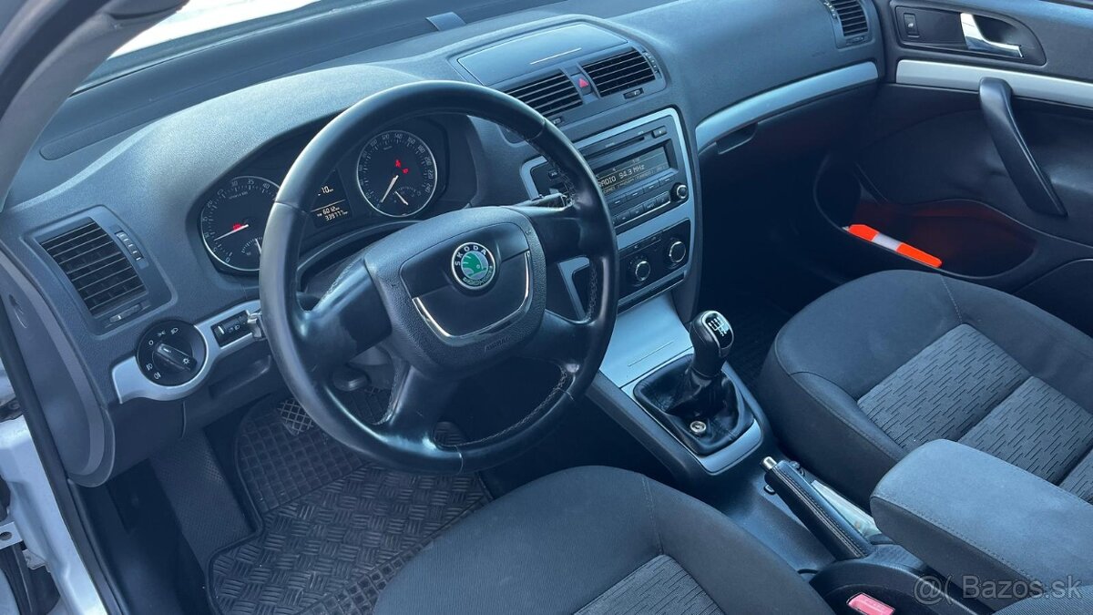 Škoda Octavia Combi 1.6 TDI Ambition - 14