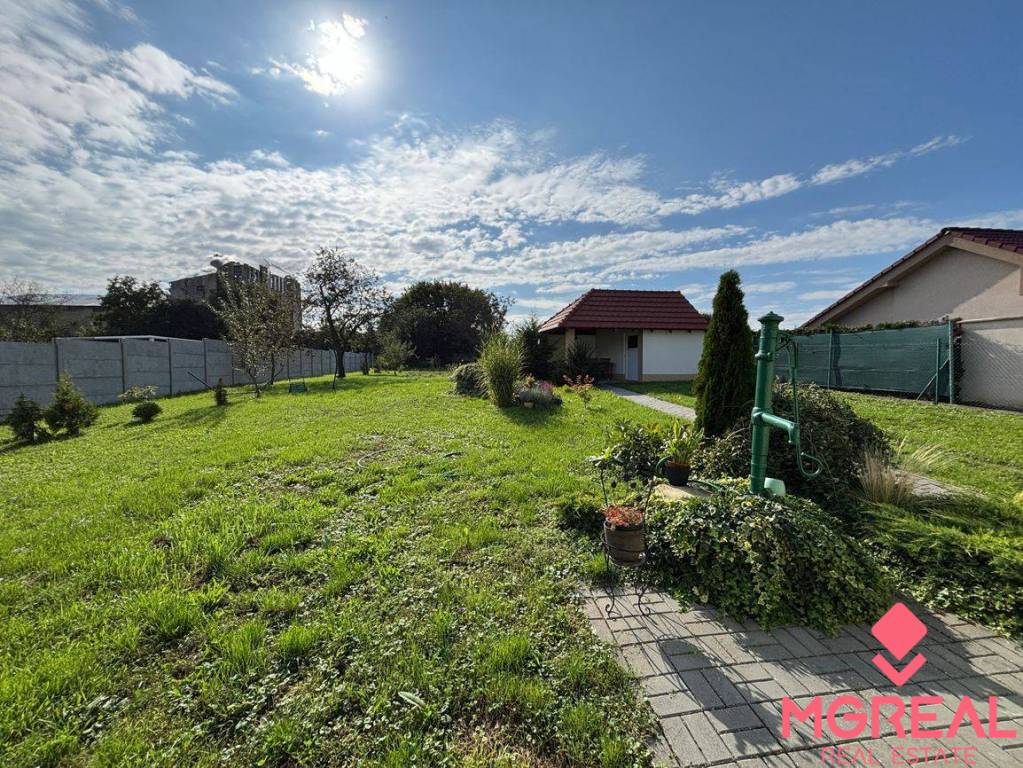 Rodinný dom Hajná Nová Ves po rekonštrukcii - 14