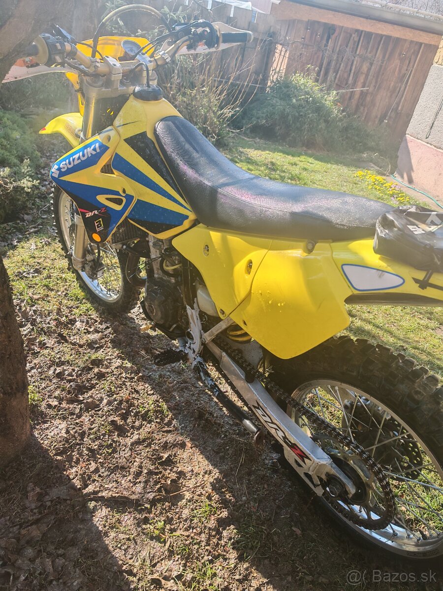 Suzuki DRZ 400 - 14