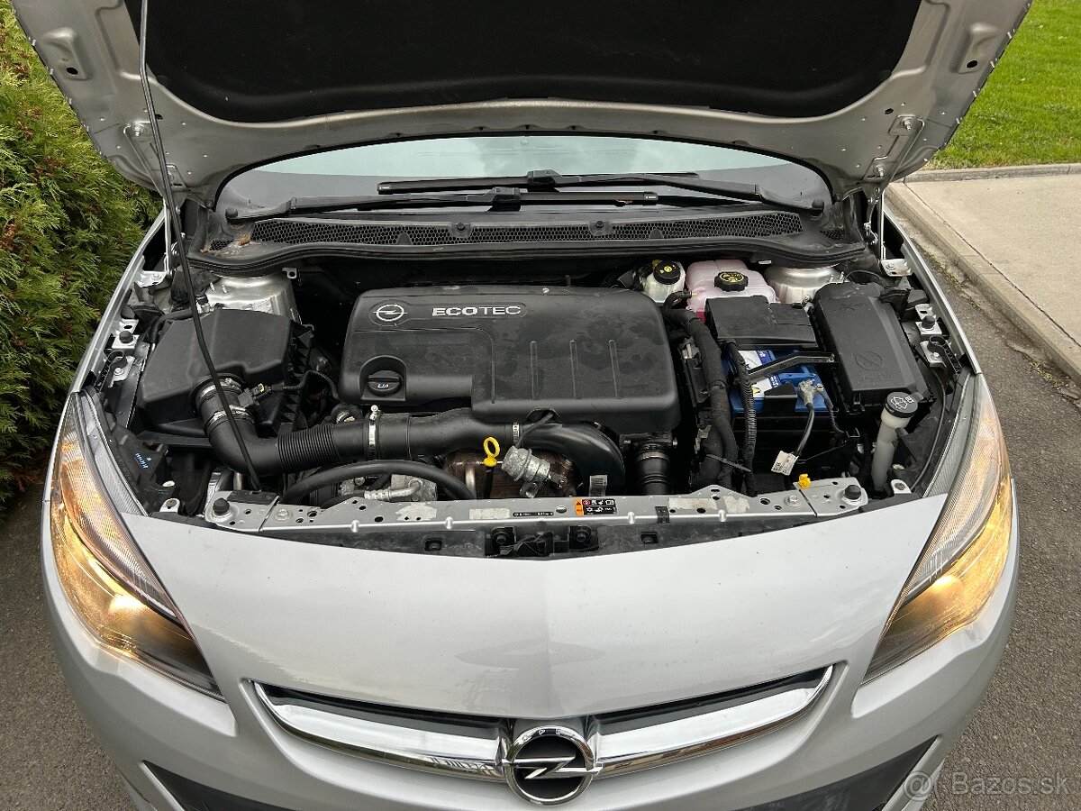 ►Opel Astra 1.7 CDTI 130k Active ►2013 ►Kúpené v SR - 14