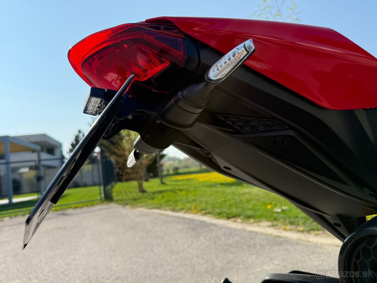 Ducati Monster+ 937 - 14