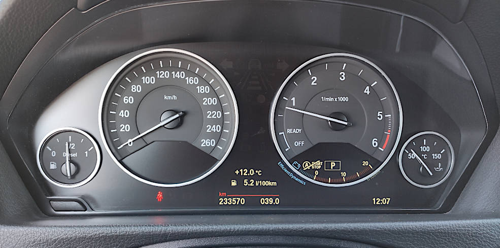 BMW 3 sedan 320d xDrive Automat - 14