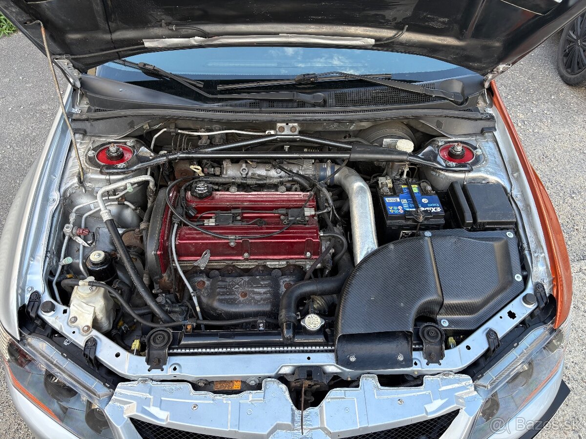 Mitsubishi Lancer Evo 8 - 14