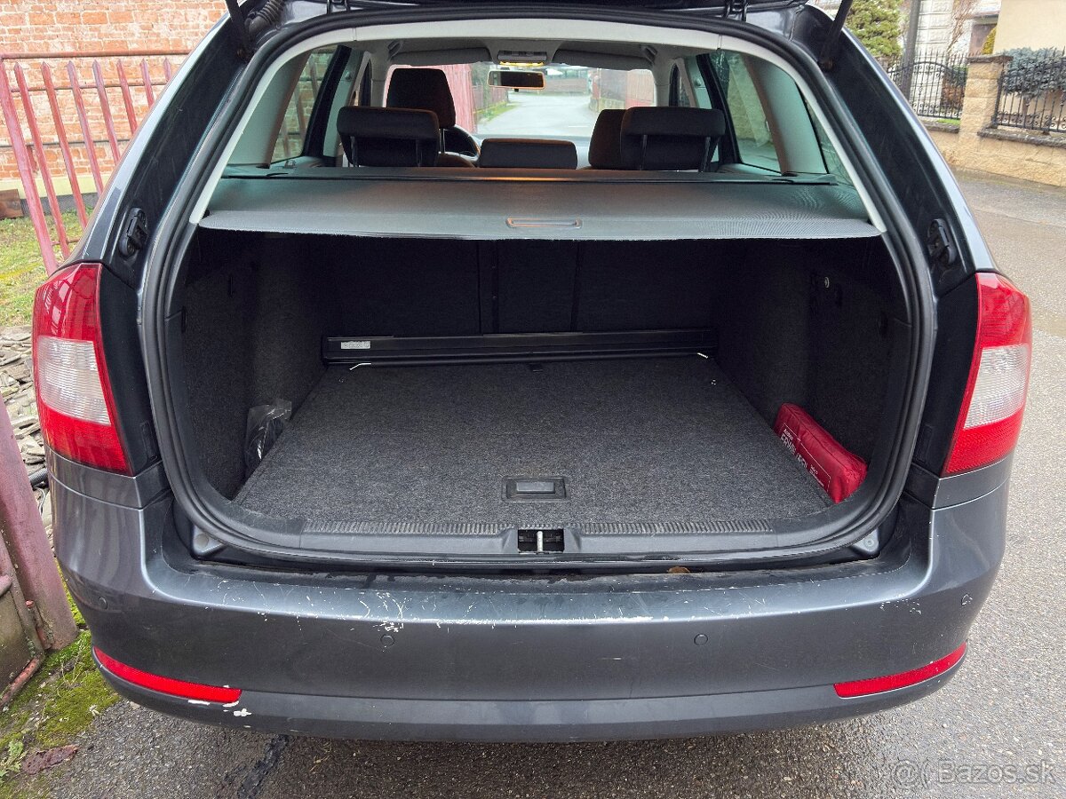 Škoda octavia 2 benzín 153 tis.km - 14