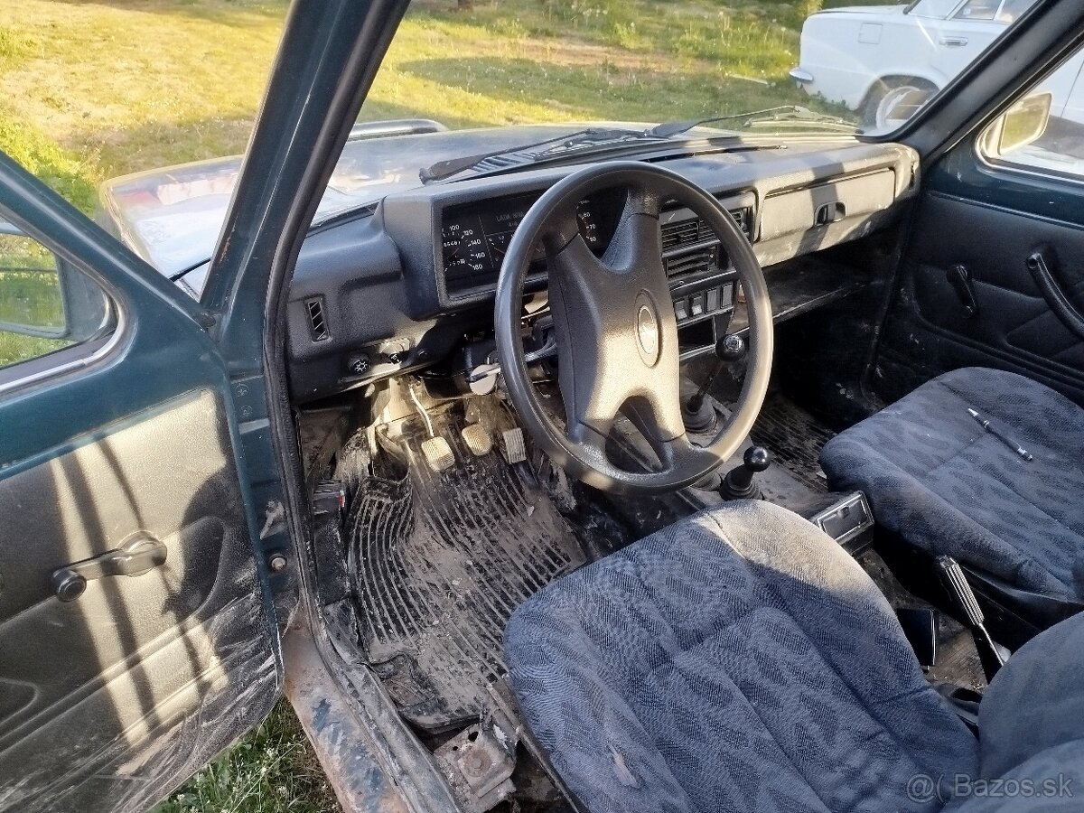 Lada niva 1.7i - 14