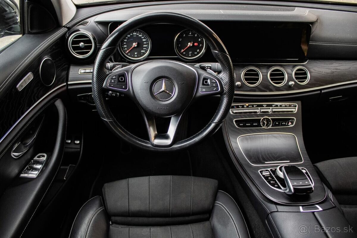 Mercedes E 400 4MATIC A/T - 14