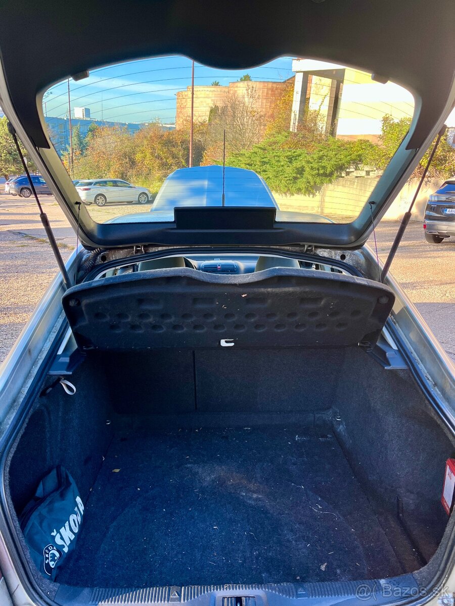 Škoda Octavia II 1.9 TDI 77 kW - 14