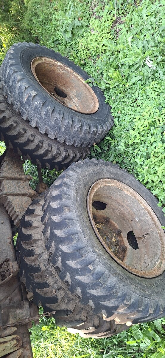 Praga V3S Náhradné Diely - 14