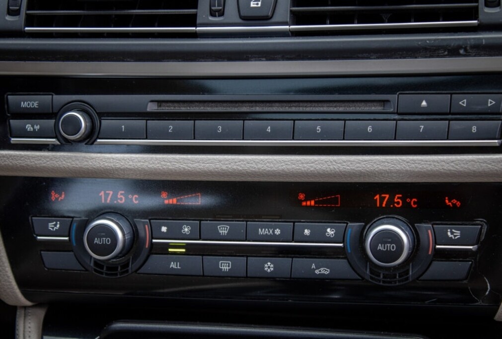 BMW rad 5 Touring 530d xDrive - 14