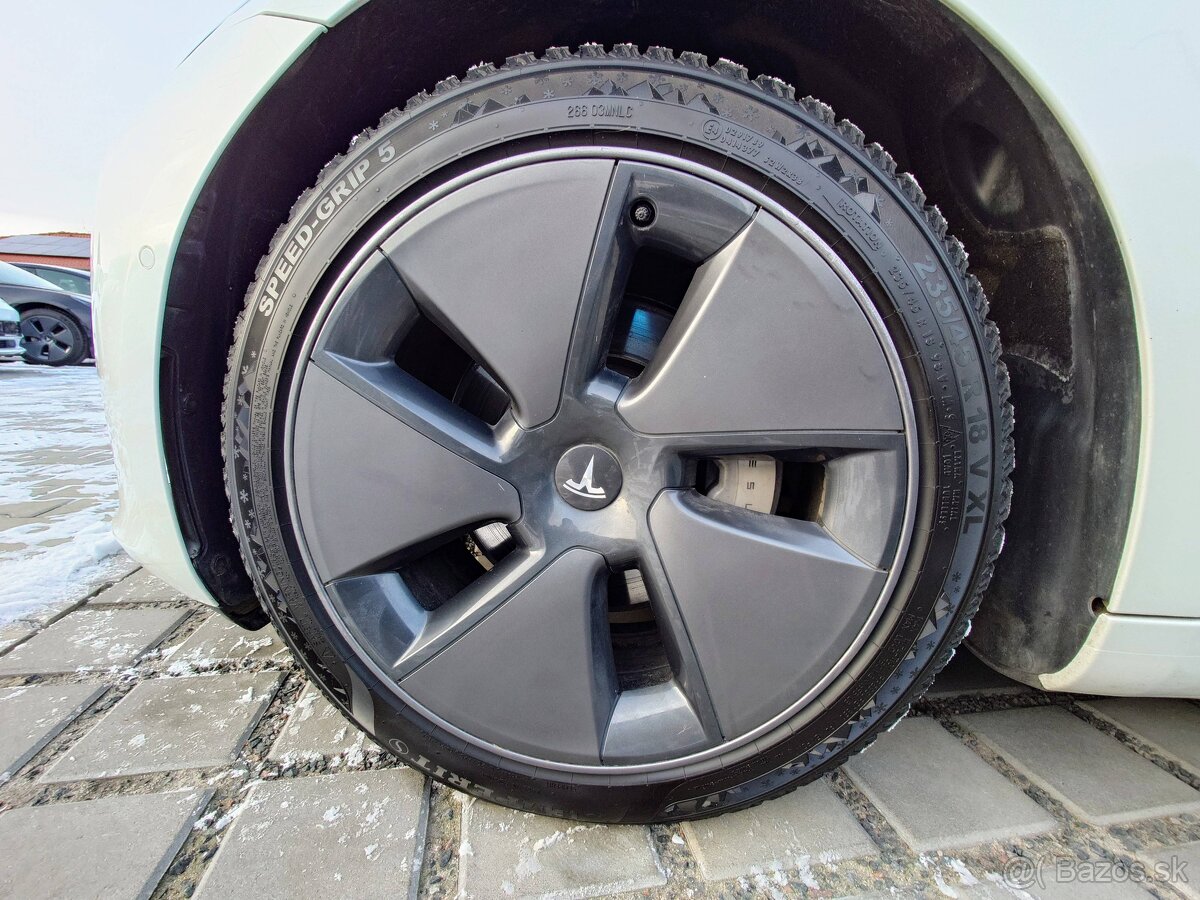 Tesla Model 3 2021 Long Range Dual Motor 366 kW - 14