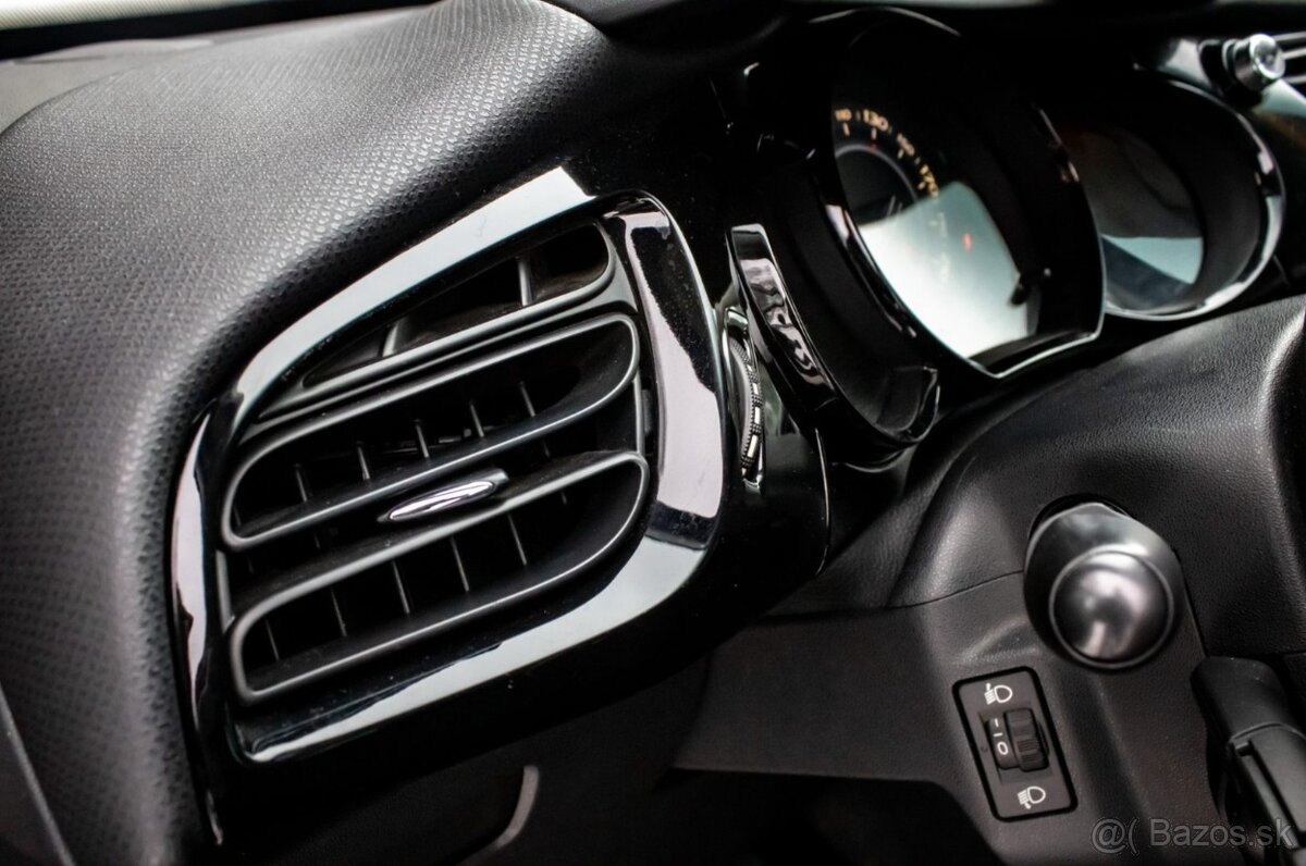 Citroën C3 1.4i Attraction, 54kW, M5, 5d. - 14