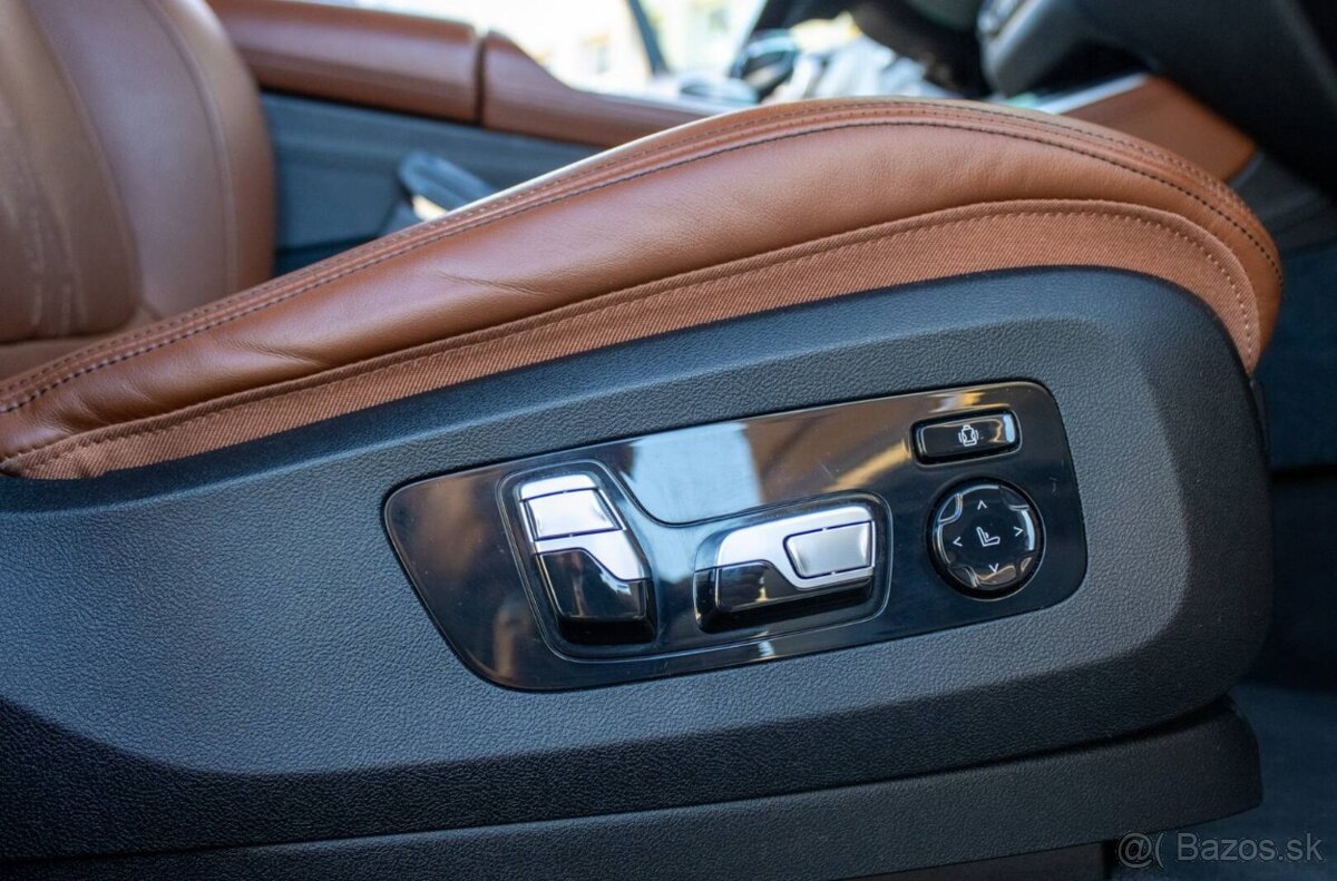BMW X5 xDrive M50d A/T - 14