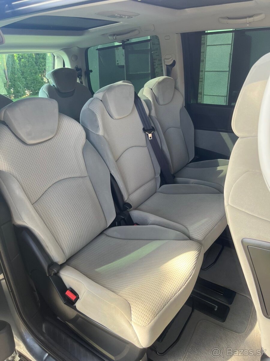 Peugeot 807 2,0HDI AT6 120KW 7M - 14