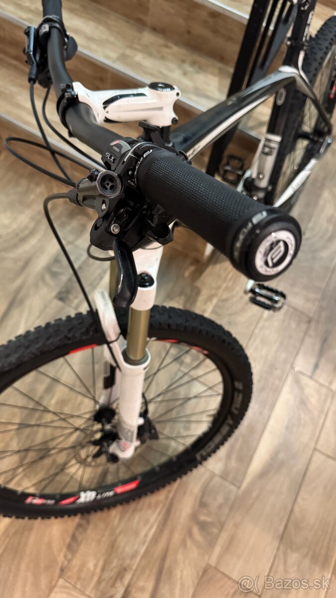 Predam karbonovy bicykel scott scale 30 velkost L - 14