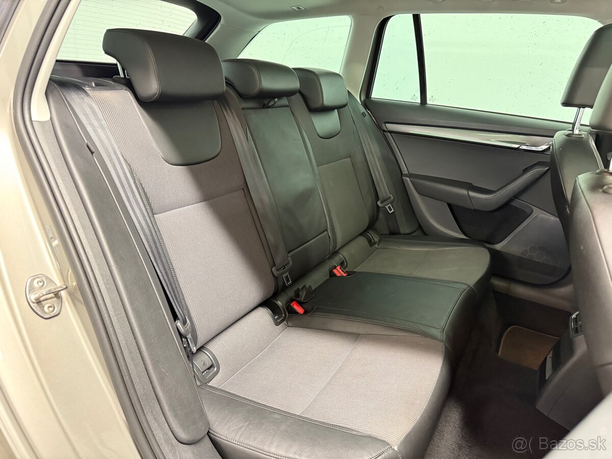 Škoda Octavia 2.0Tdi DSG Style+ 149tis.KM Servis✅ - 14