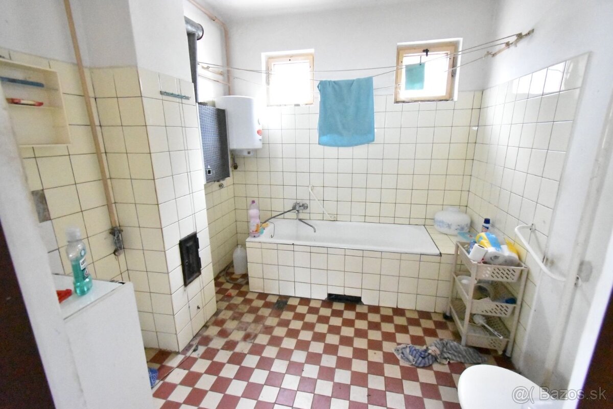 Viničné: rodinný dom postavený na pozemku 854 m2 - 14