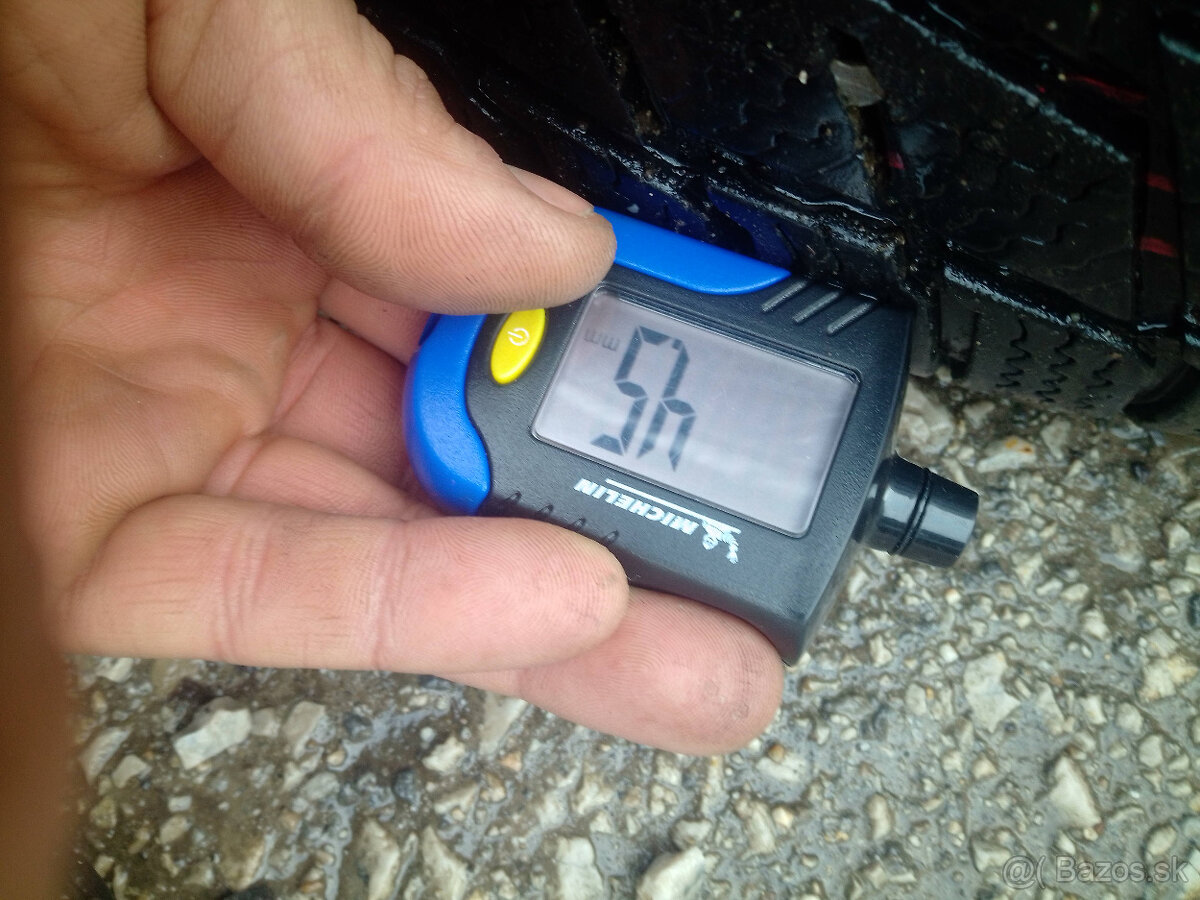 sada 195/60 R15 zimné pneumatiky 4108 - 14