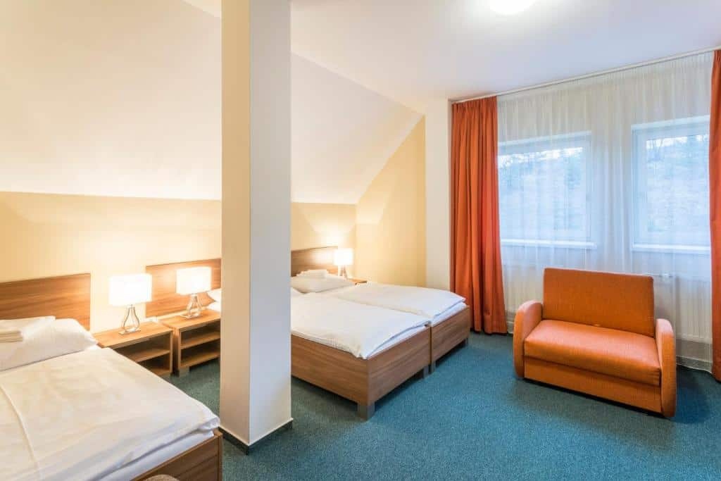 Hotel v nádhernom prostredí pod Tatrami na predaj - 14