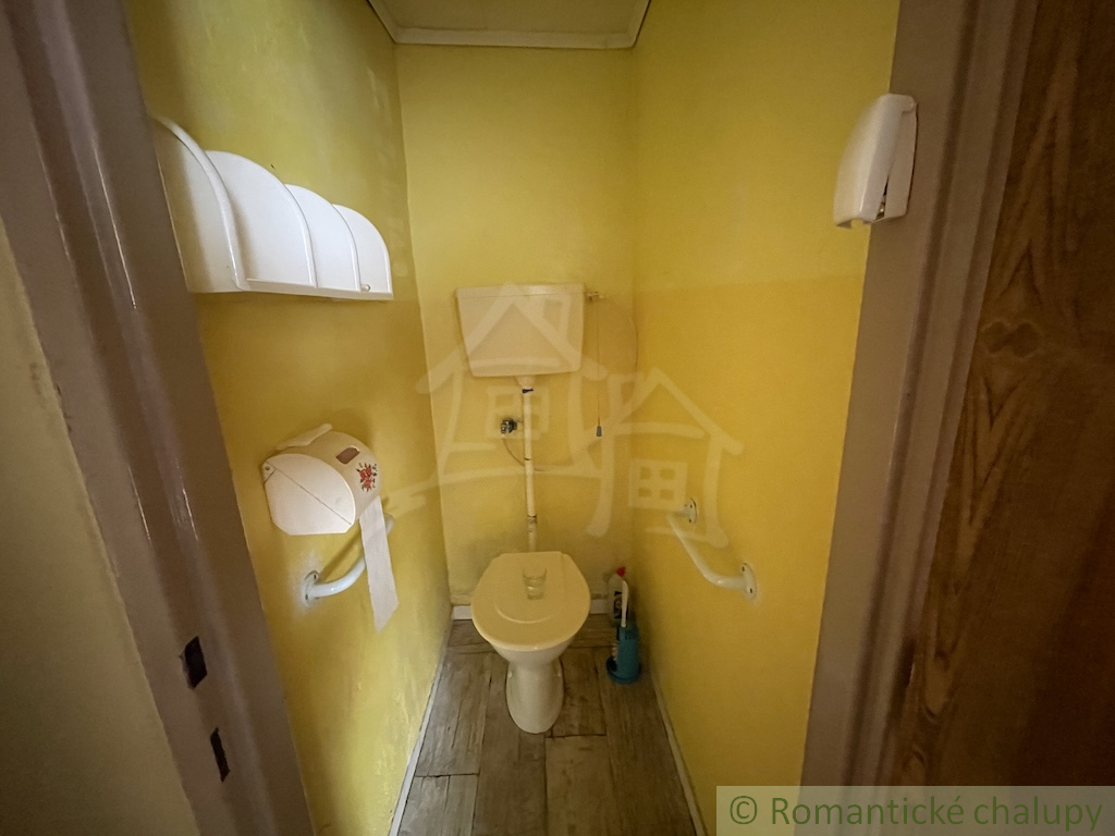 Päťizbový rodinný dom s garážou v Tvrdošovciach - 14