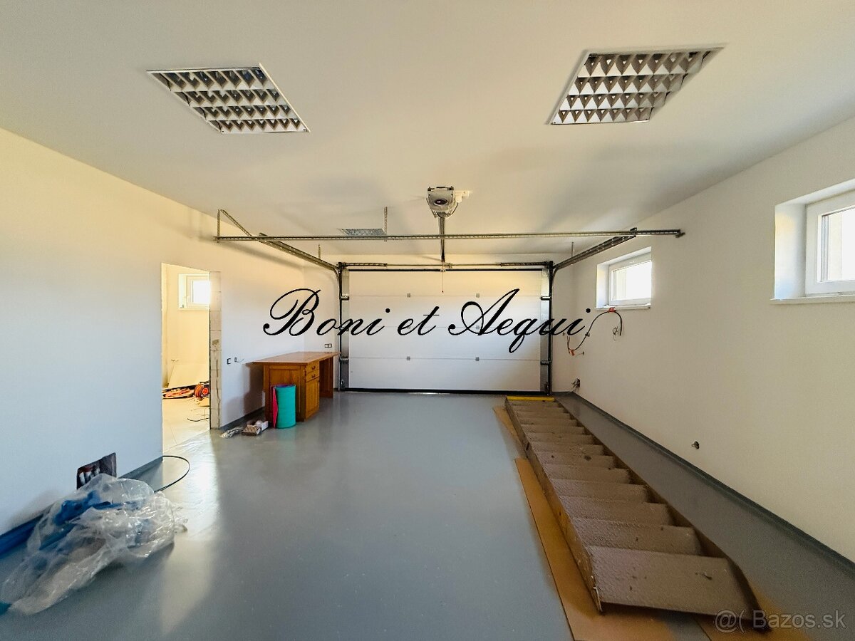 5 izbový RD na 1313 m2 pozemku blízko Piešťan - 14